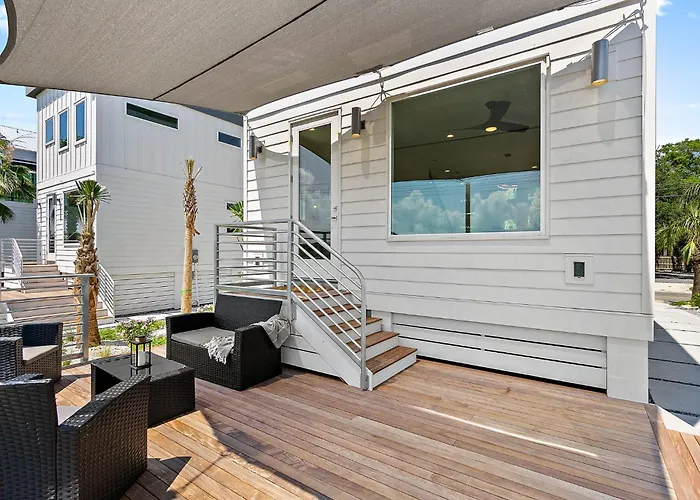 200 Riberia - Downtown Waterfront Luxury Home